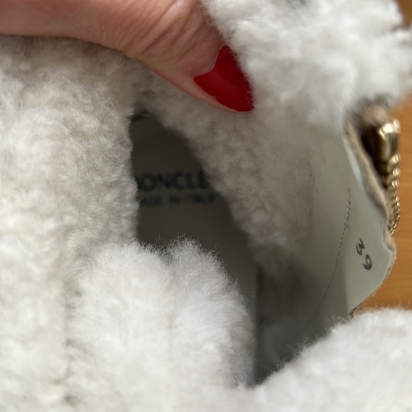 COPY - Moncler booties - Picture 6 of 8